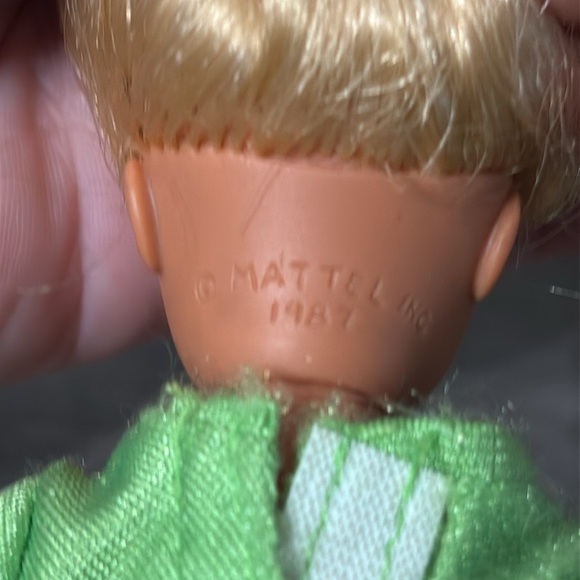 PRE OWNED MATTEL 1987 TEEN SKIPPER TWIST AND TURN BARBIE DOLL BUTTERFLY CROP TOP - Picture 9 of 16